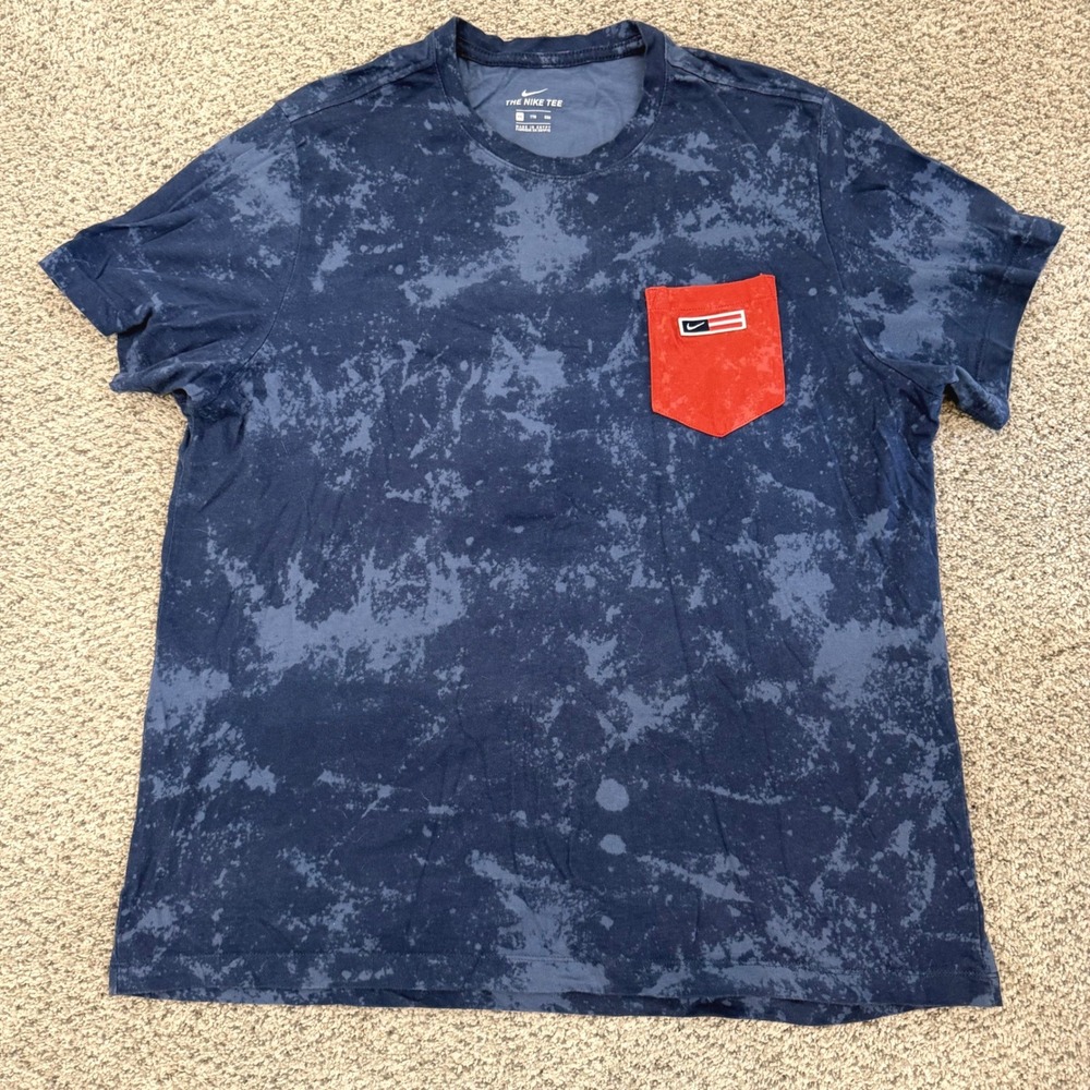 Nike Mens XXL Blue Acid Wash Topographic Graphic Pocket T-Shirt DM7950-410